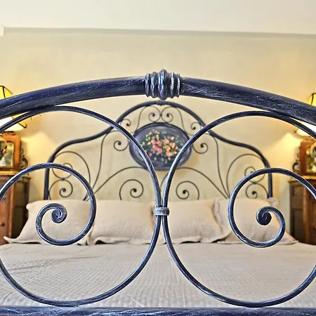 Rent In Tuscany Casa Cara Mia